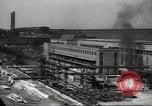 Image aciérie géant Zaporozhye République socialiste soviétique d'Ukraine, 1947, de la seconde 57 séquences d'archives historiques vidéo 65675074213