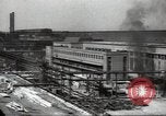 Image aciérie géant Zaporozhye République socialiste soviétique d'Ukraine, 1947, de la seconde 58 séquences d'archives historiques vidéo 65675074213