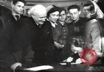 Standbild sowjetischen Arbeiter Sowjetunion, 1947, aus Sekunde 56 historischem Filmmaterial Videoclip 65675074214