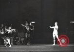 Immagine di Ballerina Maya Plisetskaya Mosca Russia Unione Sovietica, 1947, secondo 34 filmato di repertorio 65675074217