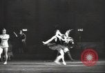 Immagine di Ballerina Maya Plisetskaya Mosca Russia Unione Sovietica, 1947, secondo 40 filmato di repertorio 65675074217
