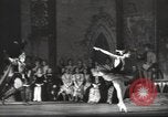 Immagine di Ballerina Maya Plisetskaya Mosca Russia Unione Sovietica, 1947, secondo 46 filmato di repertorio 65675074217