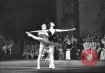 Immagine di Ballerina Maya Plisetskaya Mosca Russia Unione Sovietica, 1947, secondo 59 filmato di repertorio 65675074217