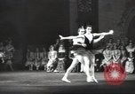 Immagine di Ballerina Maya Plisetskaya Mosca Russia Unione Sovietica, 1947, secondo 61 filmato di repertorio 65675074217
