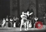Immagine di Ballerina Maya Plisetskaya Mosca Russia Unione Sovietica, 1947, secondo 62 filmato di repertorio 65675074217