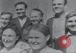 Image jeune communiste bénévoles Stalingrad Russie Union Soviétique, 1945, de la seconde 41 séquences d'archives historiques vidéo 65675074221