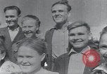 Image jeune communiste bénévoles Stalingrad Russie Union Soviétique, 1945, de la seconde 42 séquences d'archives historiques vidéo 65675074221
