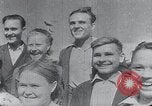 Image jeune communiste bénévoles Stalingrad Russie Union Soviétique, 1945, de la seconde 43 séquences d'archives historiques vidéo 65675074221