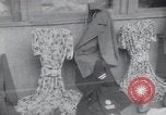 Immagine di La Piazza Rossa e vetrine Mosca Unione Sovietica, 1947, secondo 26 filmato di repertorio 65675074234