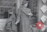 Immagine di La Piazza Rossa e vetrine Mosca Unione Sovietica, 1947, secondo 29 filmato di repertorio 65675074234