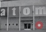 Standbild West Berlin Industrie Ausstellung Berlin West Deutschland, 1950, aus Sekunde 34 historischem Filmmaterial Videoclip 65675074240