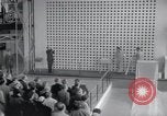 Standbild West Berlin Industrie Ausstellung Berlin West Deutschland, 1950, aus Sekunde 51 historischem Filmmaterial Videoclip 65675074240