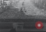 Immagine di Folla ceca Praga Cecoslovacchia, 1953, secondo 13 filmato di repertorio 65675074241