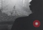 Immagine di Folla ceca Praga Cecoslovacchia, 1953, secondo 34 filmato di repertorio 65675074241