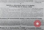Immagine di Folla ceca Praga Cecoslovacchia, 1953, secondo 21 filmato di repertorio 65675074242