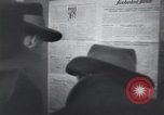 Immagine di Folla ceca Praga Cecoslovacchia, 1953, secondo 30 filmato di repertorio 65675074242