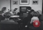 Immagine di Folla ceca Praga Cecoslovacchia, 1953, secondo 41 filmato di repertorio 65675074242