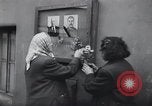 Immagine di Popolo ceco Praga Cecoslovacchia, 1953, secondo 5 filmato di repertorio 65675074244