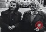 Immagine di Popolo ceco Praga Cecoslovacchia, 1953, secondo 19 filmato di repertorio 65675074244