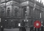 Immagine di Popolo ceco Praga Cecoslovacchia, 1953, secondo 45 filmato di repertorio 65675074244