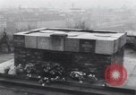 Immagine di Popolo ceco Praga Cecoslovacchia, 1953, secondo 56 filmato di repertorio 65675074244