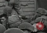 Standbild USA Soldaten Saint Tropez Frankreich, 1944, aus Sekunde 57 historischem Filmmaterial Videoclip 65675074251