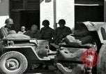 Standbild United States Army Infantry in Fondi Fondi Italien, 1944, aus Sekunde 25 historischem Filmmaterial Videoclip 65675074257