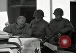 Standbild United States Army Infantry in Fondi Fondi Italien, 1944, aus Sekunde 31 historischem Filmmaterial Videoclip 65675074257