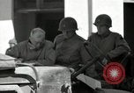 Standbild United States Army Infantry in Fondi Fondi Italien, 1944, aus Sekunde 34 historischem Filmmaterial Videoclip 65675074257