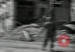 Standbild United States Army Infantry in Fondi Fondi Italien, 1944, aus Sekunde 38 historischem Filmmaterial Videoclip 65675074257
