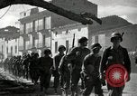 Standbild United States Army Infantry in Fondi Fondi Italien, 1944, aus Sekunde 62 historischem Filmmaterial Videoclip 65675074257