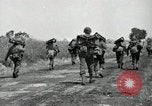 Immagine di Terza Divisione plotone di malta Cisternia Italia, 1944, secondo 21 filmato di repertorio 65675074262