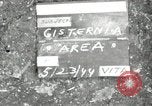 Standbild verletzt 3 Division Soldat Cisternia Italien, 1944, aus Sekunde 3 historischem Filmmaterial Videoclip 65675074263