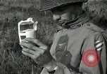Standbild verletzt 3 Division Soldat Cisternia Italien, 1944, aus Sekunde 27 historischem Filmmaterial Videoclip 65675074263