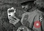 Standbild verletzt 3 Division Soldat Cisternia Italien, 1944, aus Sekunde 28 historischem Filmmaterial Videoclip 65675074263
