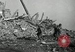 Standbild verletzt 3 Division Soldat Cisternia Italien, 1944, aus Sekunde 34 historischem Filmmaterial Videoclip 65675074263