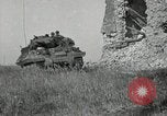 Immagine di Terza Divisione plotone di malta Cisterna Italia, 1944, secondo 11 filmato di repertorio 65675074264