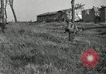 Immagine di Terza Divisione plotone di malta Cisterna Italia, 1944, secondo 23 filmato di repertorio 65675074264