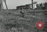 Immagine di Terza Divisione plotone di malta Cisterna Italia, 1944, secondo 24 filmato di repertorio 65675074264