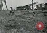 Immagine di Terza Divisione plotone di malta Cisterna Italia, 1944, secondo 25 filmato di repertorio 65675074264