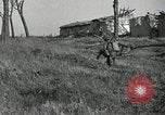 Immagine di Terza Divisione plotone di malta Cisterna Italia, 1944, secondo 27 filmato di repertorio 65675074264