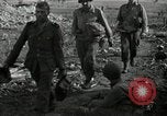 Immagine di Terza Divisione plotone di malta Cisterna Italia, 1944, secondo 54 filmato di repertorio 65675074264