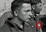 Immagine di Terza Divisione plotone di malta Cisterna Italia, 1944, secondo 62 filmato di repertorio 65675074264