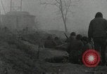 Standbild US Artillerie Beschuss St Stephan's Cathedral Vieux-Brisach Deutschland, 1945, aus Sekunde 22 historischem Filmmaterial Videoclip 65675074265