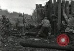 Image Faire progresser les forces américaines détruire ennemi barrage routier Oberleuken Allemagne, 1945, de la seconde 47 séquences d'archives historiques vidéo 65675074268