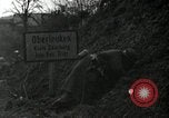 Immagine di Stati Uniti truppe Oberleuken Germania, 1945, secondo 1 filmato di repertorio 65675074269