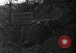 Immagine di Stati Uniti truppe Oberleuken Germania, 1945, secondo 7 filmato di repertorio 65675074269