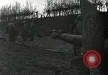 Immagine di Stati Uniti truppe Oberleuken Germania, 1945, secondo 20 filmato di repertorio 65675074269