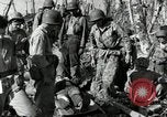 Standbild verletzte Soldaten Guam Marianen, 1944, aus Sekunde 5 historischem Filmmaterial Videoclip 65675074277