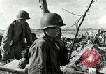 Standbild verletzte Soldaten Guam Marianen, 1944, aus Sekunde 10 historischem Filmmaterial Videoclip 65675074277